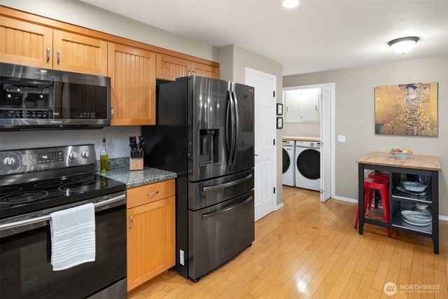 1517 3rd Place, Kirkland, WA 98033