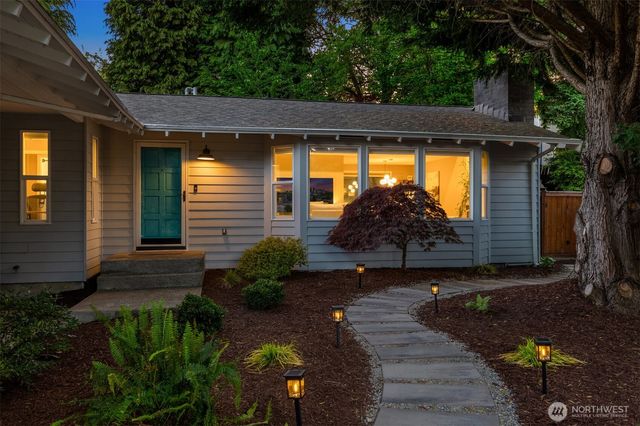 1517 3rd Place, Kirkland, WA 98033