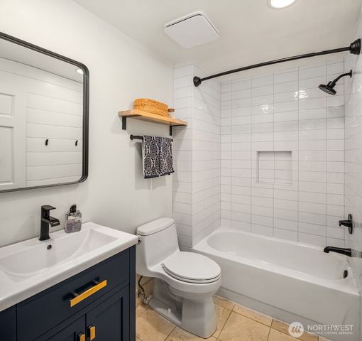 1517 3rd Place, Kirkland, WA 98033