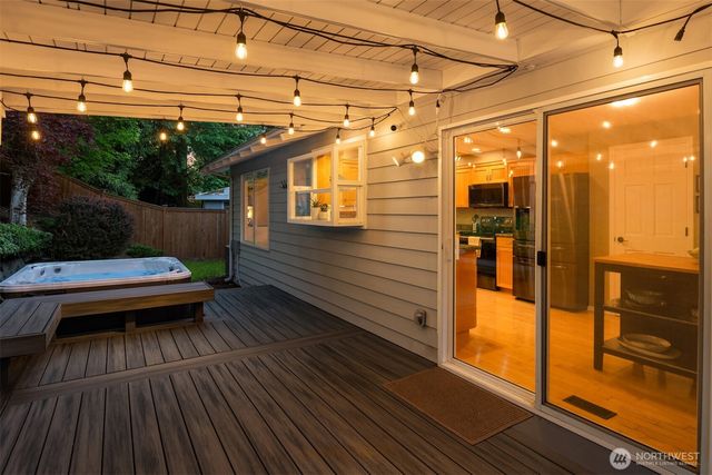 1517 3rd Place, Kirkland, WA 98033