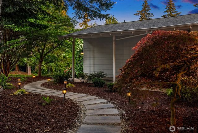 1517 3rd Place, Kirkland, WA 98033