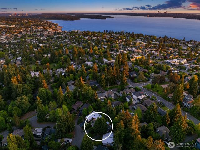 1517 3rd Place, Kirkland, WA 98033