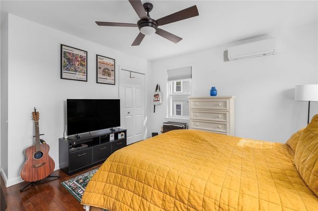 89 Knowles Street, Providence, RI 02906
