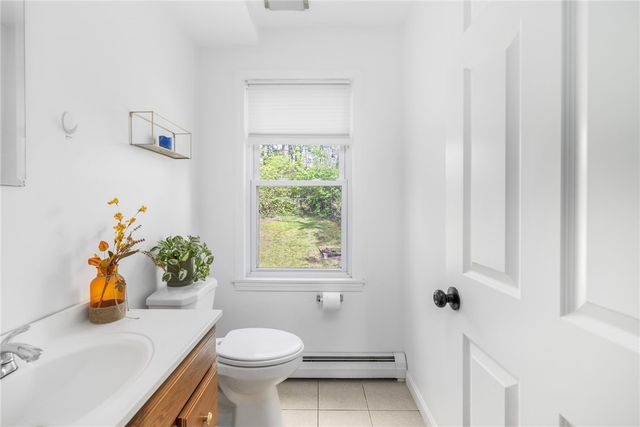 89 Knowles Street, Providence, RI 02906