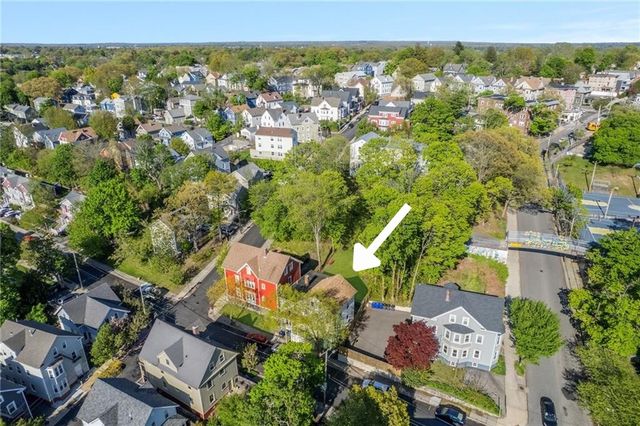 89 Knowles Street, Providence, RI 02906