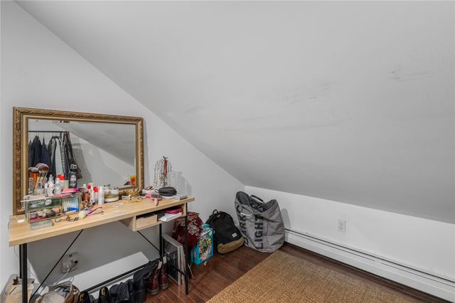 89 Knowles Street, Providence, RI 02906