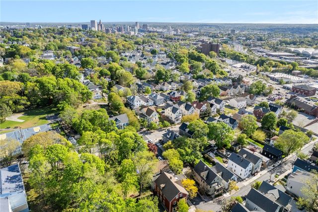 89 Knowles Street, Providence, RI 02906
