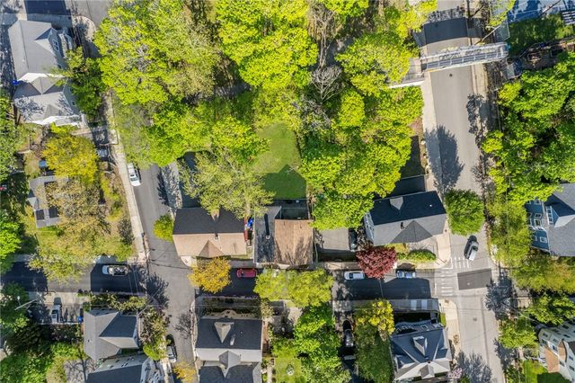 89 Knowles Street, Providence, RI 02906