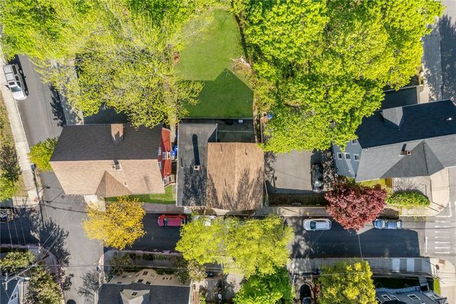 89 Knowles Street, Providence, RI 02906