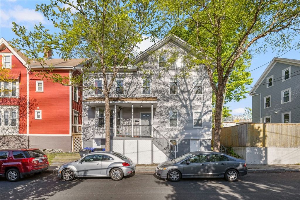 89 Knowles Street, Providence, RI 02906