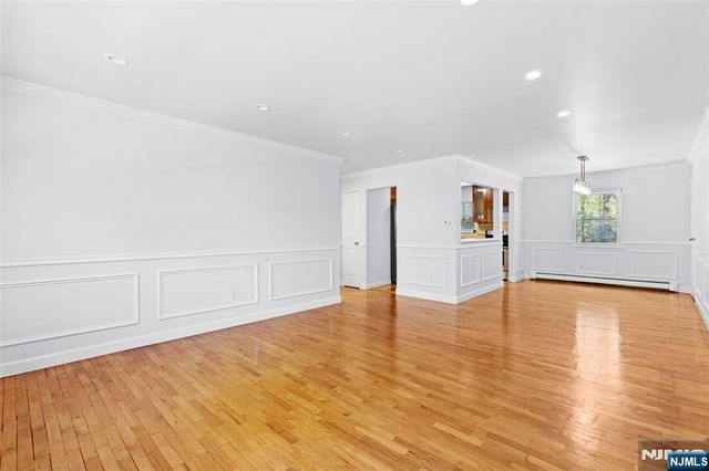 4D Lakeview 4D, Leonia, NJ 07605