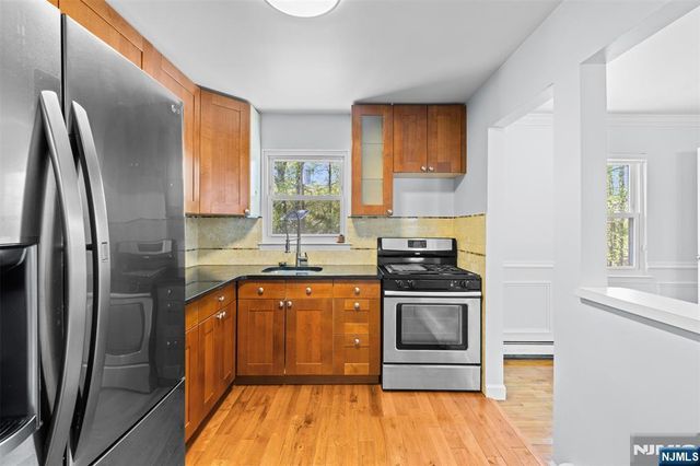 4D Lakeview 4D, Leonia, NJ 07605