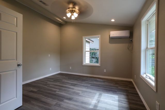 614 Coates Street, Ozona, TX 76943