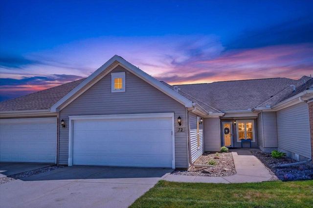 72 Northlight Way, Fitchburg, WI 53711