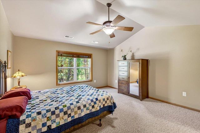 72 Northlight Way, Fitchburg, WI 53711