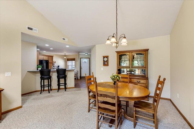 72 Northlight Way, Fitchburg, WI 53711