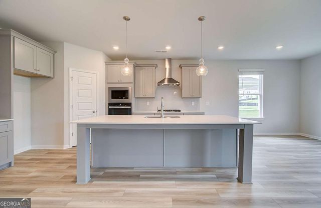 188 Compass Road, Hampton, GA 30228