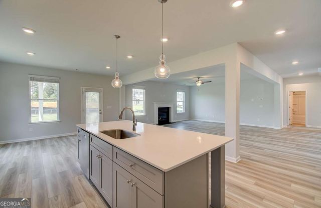 188 Compass Road, Hampton, GA 30228