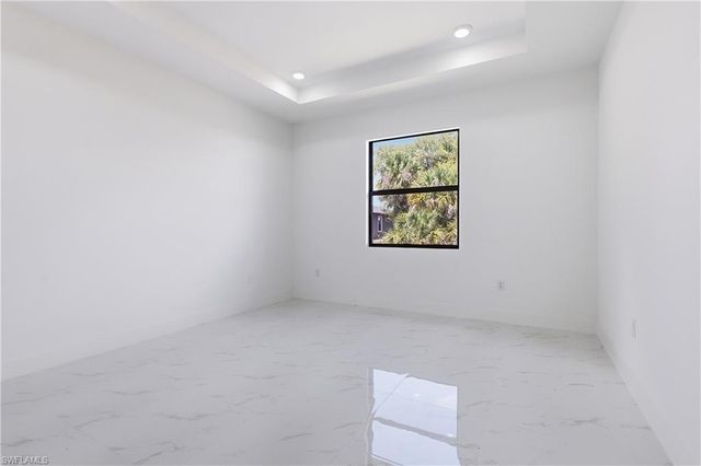 1253 Argosy RD, Labelle, FL 33935