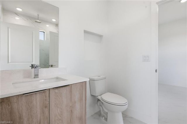 1253 Argosy RD, Labelle, FL 33935