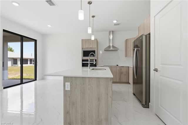 1253 Argosy RD, Labelle, FL 33935