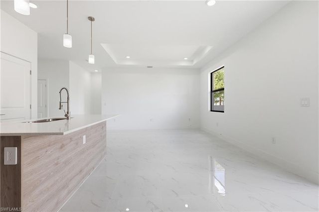 1253 Argosy RD, Labelle, FL 33935