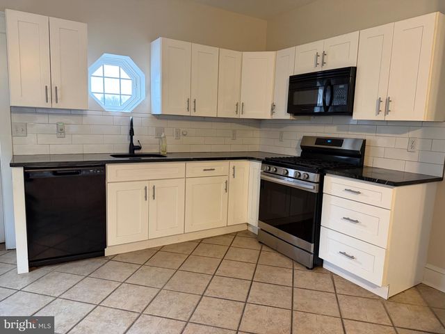 7623 VERREE RD, Philadelphia, PA 19111