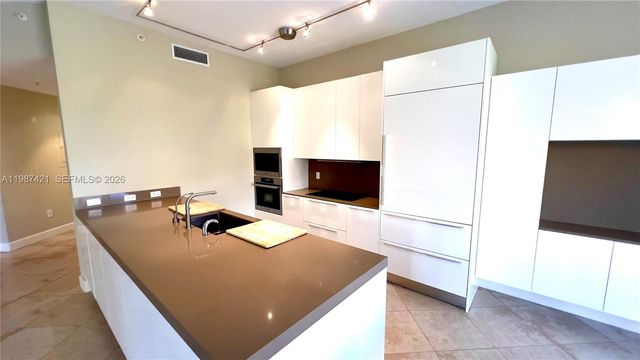 55 Merrick Way 825, Coral Gables, FL 33134