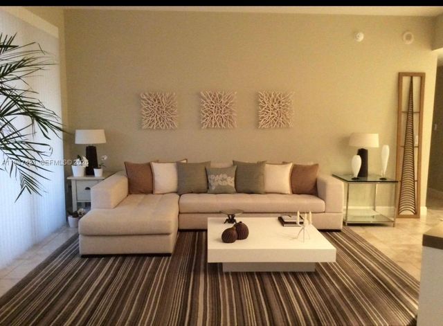 55 Merrick Way 825, Coral Gables, FL 33134