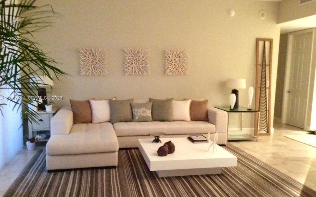 55 Merrick Way 825, Coral Gables, FL 33134