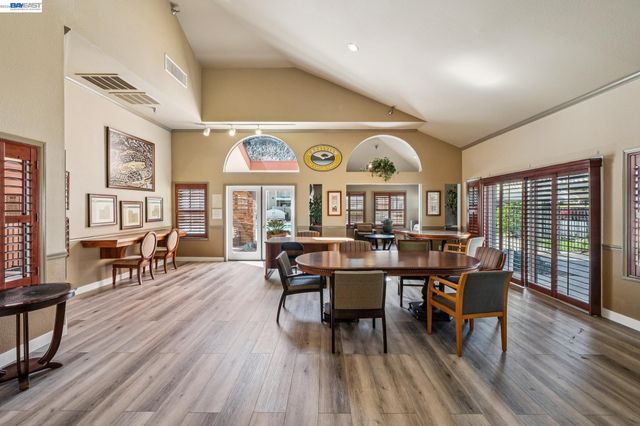 182 Eastridge Dr, San Ramon, CA 94582