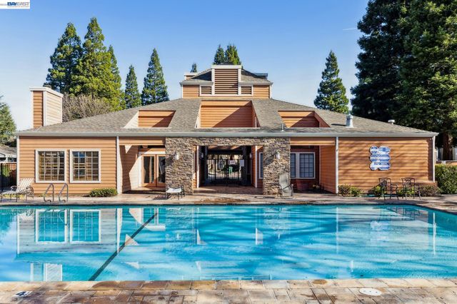 182 Eastridge Dr, San Ramon, CA 94582