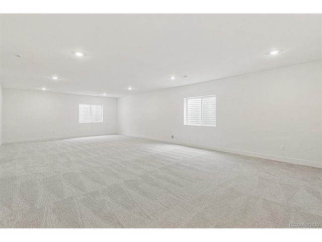 20665 E 57th Dr, Aurora, CO 80019