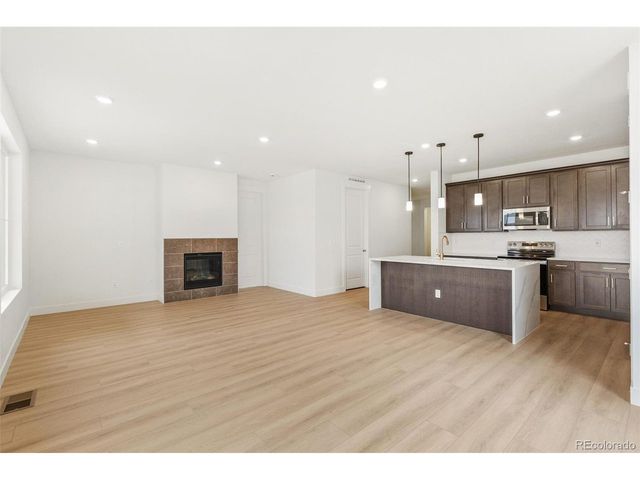 20665 E 57th Dr, Aurora, CO 80019