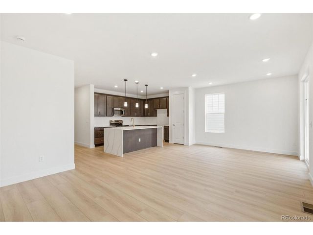 20665 E 57th Dr, Aurora, CO 80019