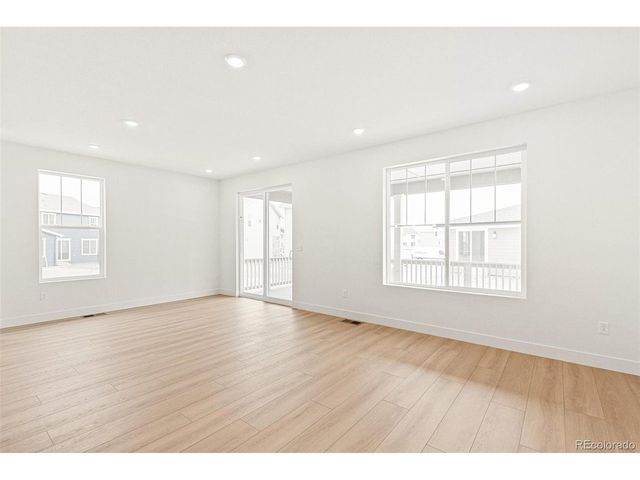 20665 E 57th Dr, Aurora, CO 80019