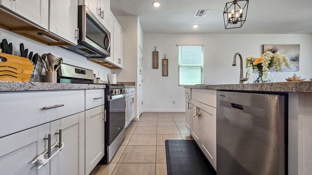 8820 W Agora Lane, Tolleson, AZ 85353