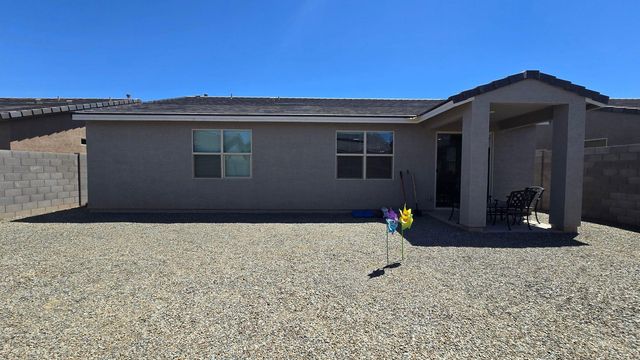 8820 W Agora Lane, Tolleson, AZ 85353