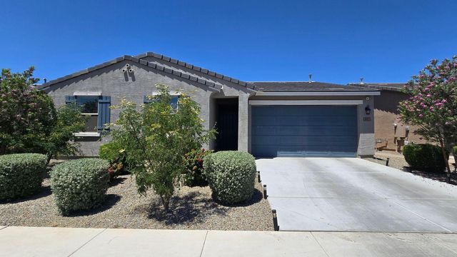 8820 W Agora Lane, Tolleson, AZ 85353