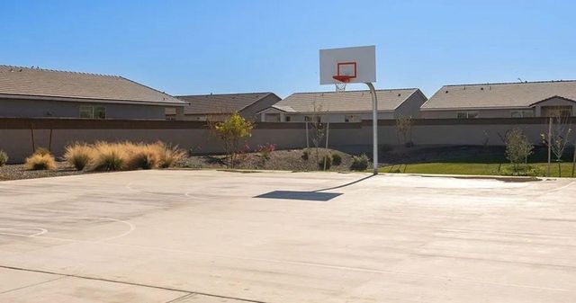 8820 W Agora Lane, Tolleson, AZ 85353