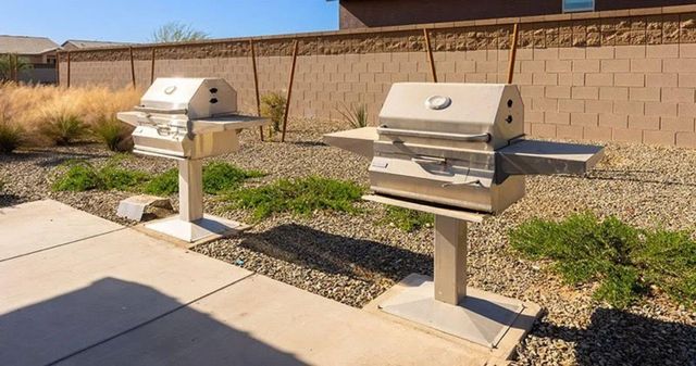 8820 W Agora Lane, Tolleson, AZ 85353
