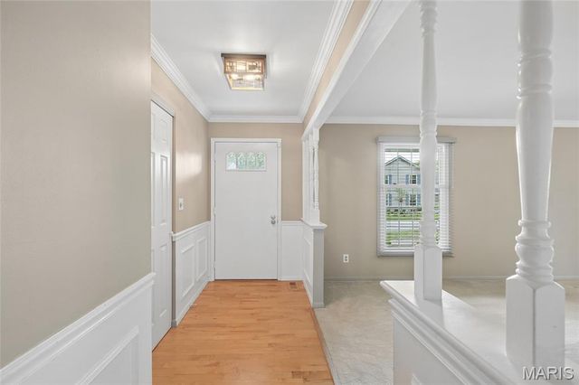 15645 Dresden Lake Court, Chesterfield, MO 63017
