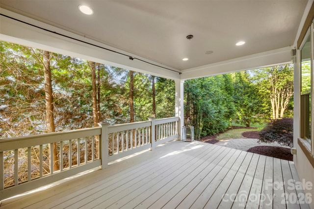 8624 Robbins Crescent Drive, Cornelius, NC 28031