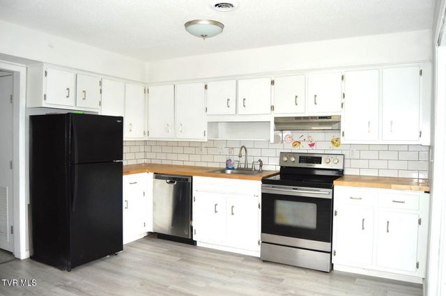 1805 King College Road E6, Bristol, TN 37620