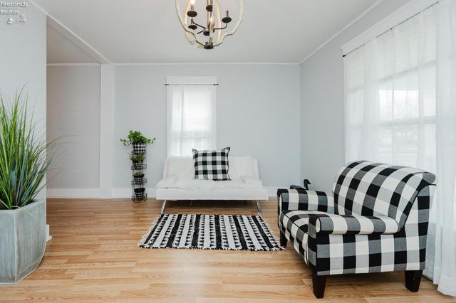 1026 Western Avenue, Fremont, OH 43420