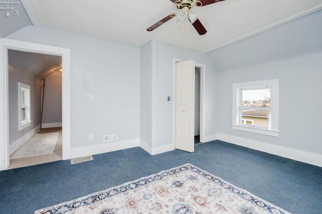 1026 Western Avenue, Fremont, OH 43420