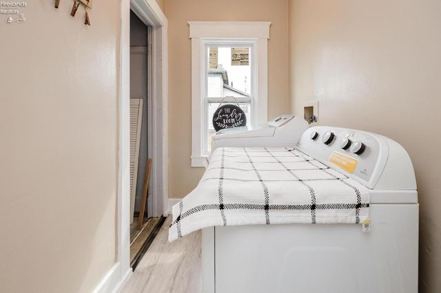 1026 Western Avenue, Fremont, OH 43420