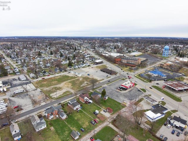 1026 Western Avenue, Fremont, OH 43420