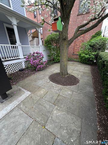 8 Haviland Street A, Norwalk, CT 06854
