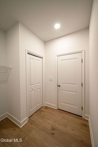 32 Heritage Way, Bethlehem, NY 12158